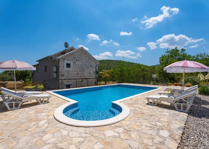 Lugareva With 52 Sqm Private Pool, 4 Bedrooms, 4 Bathrooms, Summer Kitchen, Traditional Environment, Playground